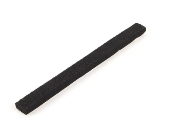 8E0831575A - NEW VW TOUAREG 7P MK2 FRONT INSULATION STRIPS 8E0831575A FRONT ORIGINAL