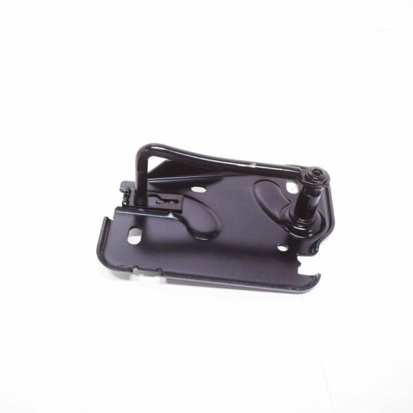 8S0823185D - NEW VOLKSWAGEN ARTEON FRONT LEFT BONNET HOOD SAFETY CATCH 8S0823185D