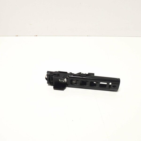 8V0857819 - NEW VOLKSWAGEN GOLF MK7 FRONT RIGHT SEAT BELT HEIGHT ADJUSTER 8V0857819
