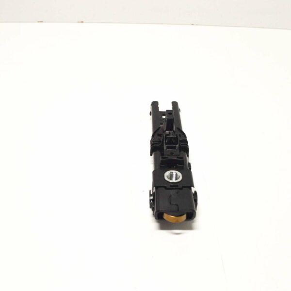 8V0857819 - NEW VOLKSWAGEN GOLF MK7 FRONT RIGHT SEAT BELT HEIGHT ADJUSTER 8V0857819