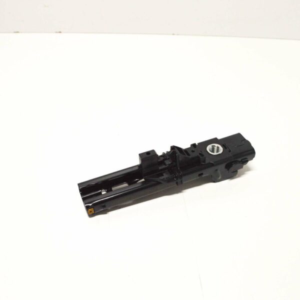 8V0857819 - NEW VOLKSWAGEN GOLF MK7 FRONT RIGHT SEAT BELT HEIGHT ADJUSTER 8V0857819