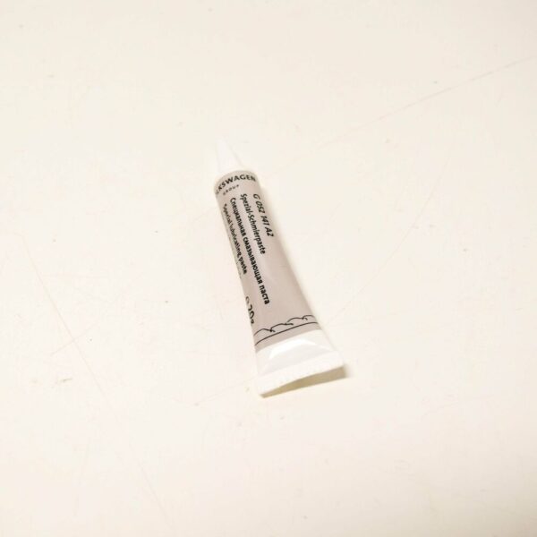G052141A2 - NEW VW EOS GOLF R32 GTI CC SPECIAL LUBRICATING PASTE G052141A2 ORIGINAL