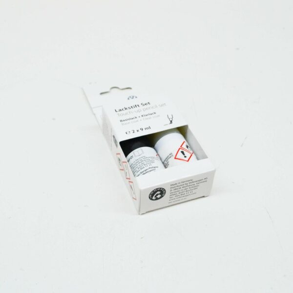 LST0M2A9W - VW Carbon Steel Grey Metallic Touch Up Paint Set LST0M2A9W NEW GENUINE