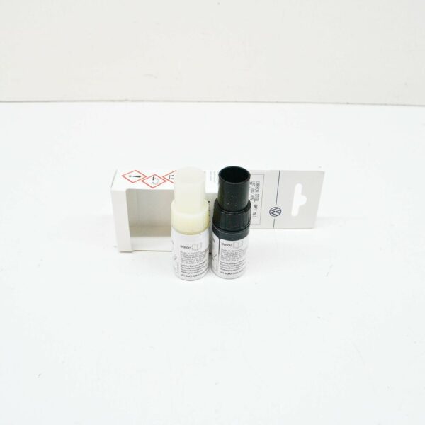 LST0M2A9W - VW Carbon Steel Grey Metallic Touch Up Paint Set LST0M2A9W NEW GENUINE