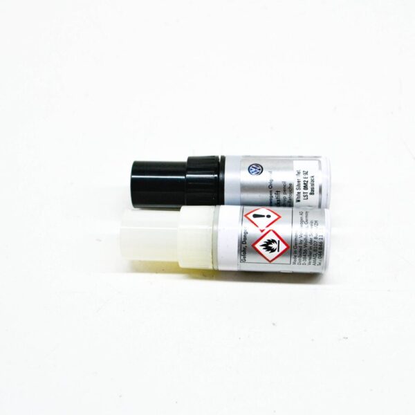 LST0M2B9Z - NEW VW AUDI WHITE SILVER METALLIC TOUCH UP PAINT SET LST0M2B9Z ORIGINAL