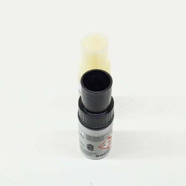 LST0M2S9R - New Touch Up Paint Kit LST0M2S9R for VW Audi Metallic Glacier White Genuine