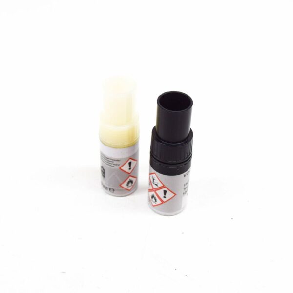 LST0M2Y9T - NEW VW AUDI TOUCH-UP PAINT PENCIL METALLIC MYTHICAL BLACK LST0M2Y9T ORIGINAL