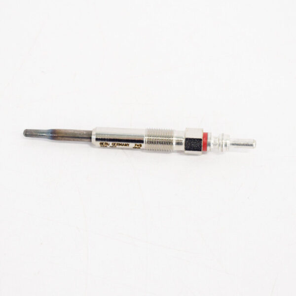 N10591602 - NEW VOLKSWAGEN CRAFTER 30 50 2E GLOW PLUG N10591602 2 5 DIESEL GENUINE