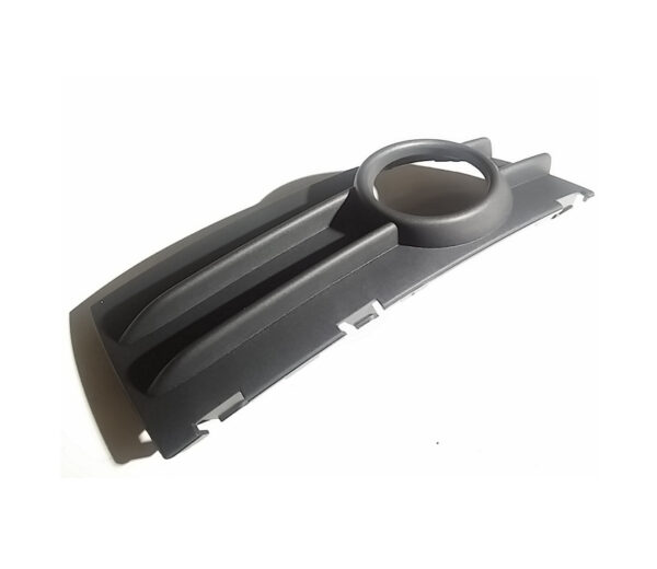 30657196 - VOLVO C30 FRONT RIGHT FOG LIGHT COVER PANEL 30657196 GENUINE
