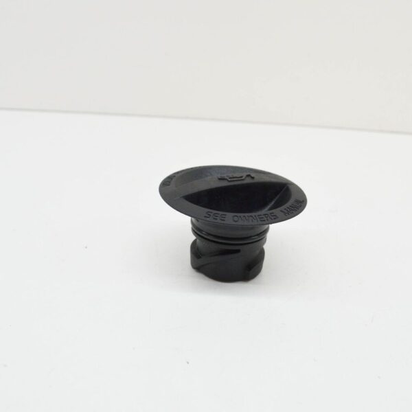 30677494 - Volvo S40 MK2 Oil Filler Cap 30677494 NEW
