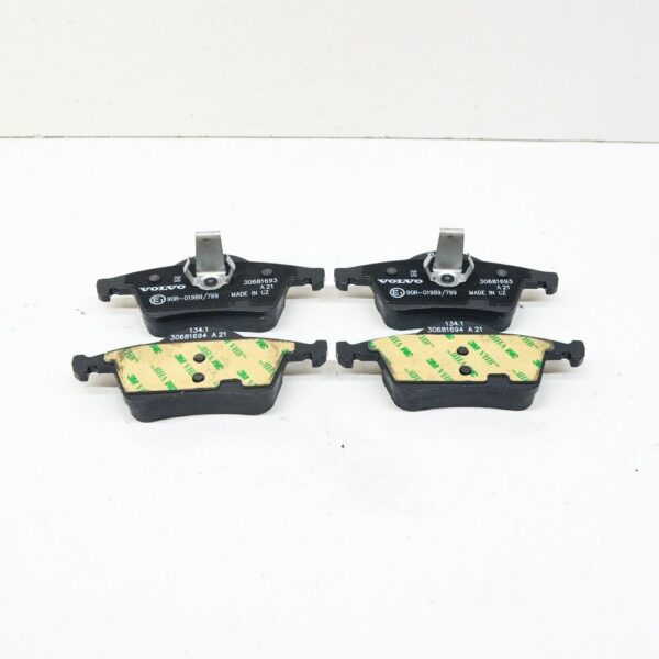 30681695 - Volvo S60 MK1 rear brake pads set 30681695 new original
