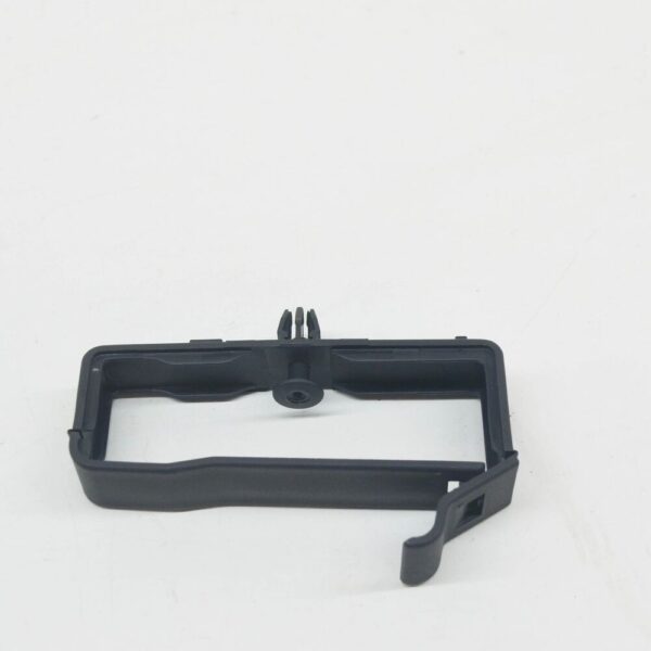 30721387 - VOLVO S80 MK2 WARNING TRIANGLE ANCHOR 30721387 NEW GENUINE