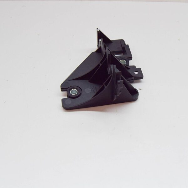 30735568 - Volvo C30 Gear Selector Passenger Compartment Bracket 30735568 NEW GENUINE