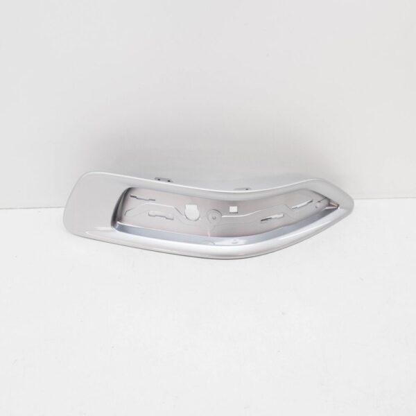 30744514 - Volvo XC70 P24 Rear Bumper Right Side Reflector Blind 30744514 New