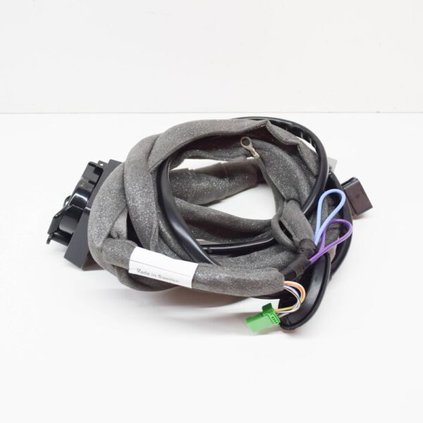 30756529 - Volvo XC90 MK1 Wiring Harness for Trailer Hitch 30756529 New