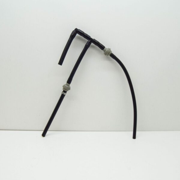 30757307 - Volvo V70 MK2 Evaporative Emission Hose 30757307 NEW