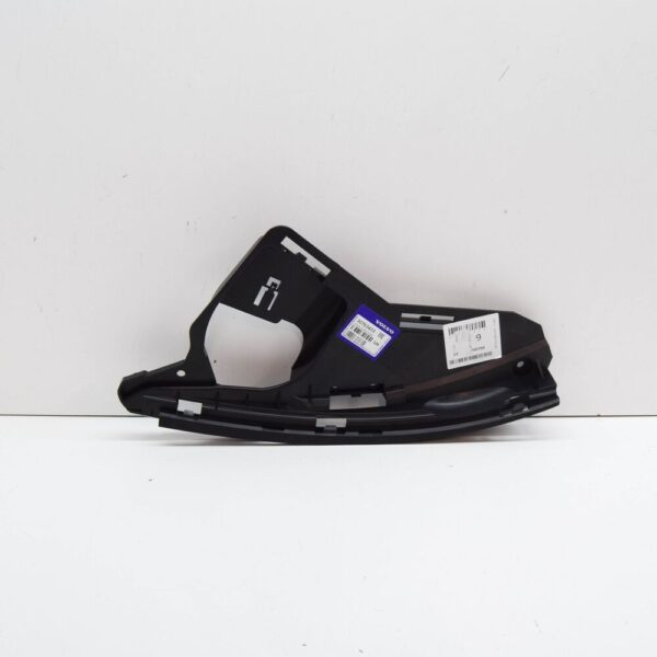 30763433 - Volvo XC60 MK1 Front Left Bumper Mounting Bracket 30763433 NEW GENUINE