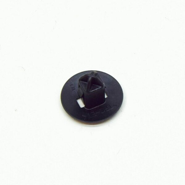 30763619 - VOLVO V60 MK25 FRONT BUMPER AIR DUCT CLIP 30763619, NEW, GENUINE