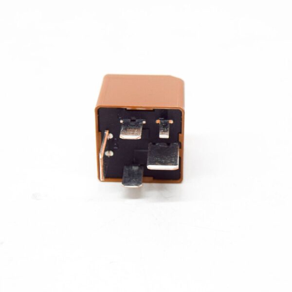 30765036 - VOLVO V70 MK3 GLOW PLUG SYSTEM RELAY 30765036 NEW GENUINE