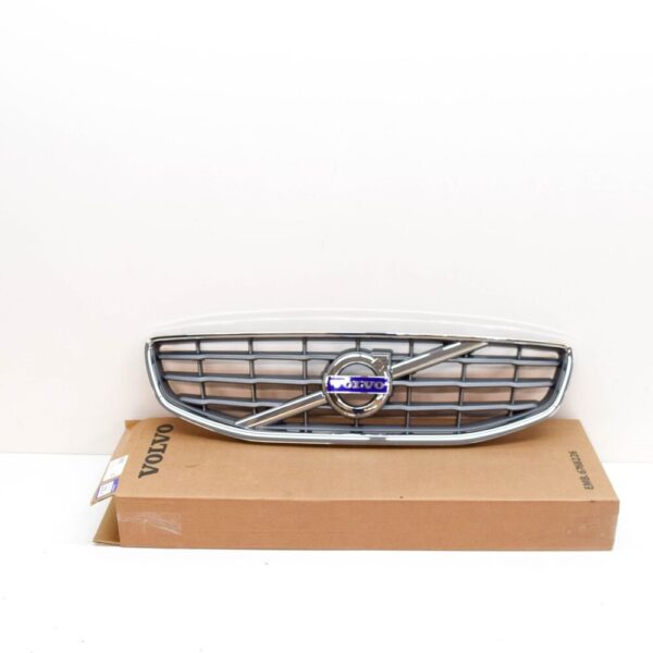 30795039 - Volvo S60 MK2 front bumper radiator grille 30795039 new