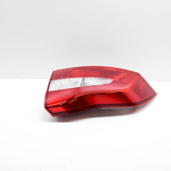 31213379 - Volvo S80 MK2 Rear Left Taillight Lamp 31213379 NEW GENUINE