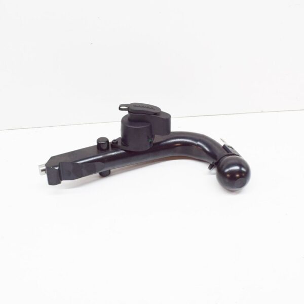 31269329 - Volvo XC70 MK2 towing hook mechanism 31269329 NEW GENUINE
