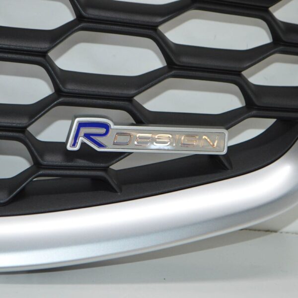 31290405 - For Volvo C30 Radiator Grill 31290405 New