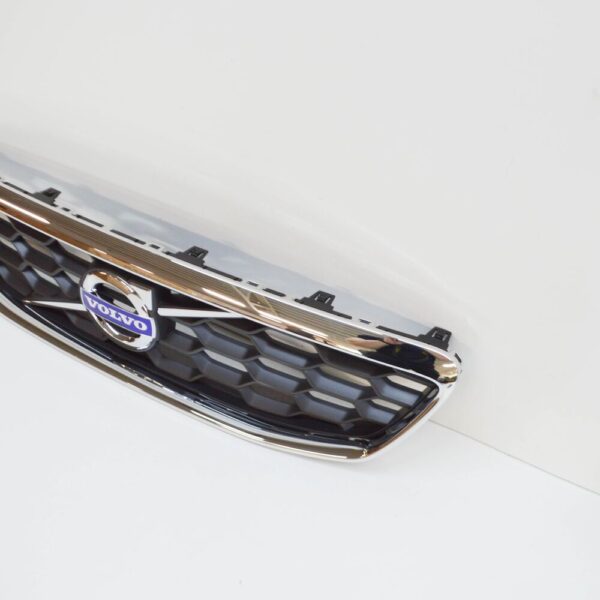 31290910 - For Volvo V40 Cross Country Radiator Grille 31290910 NEW