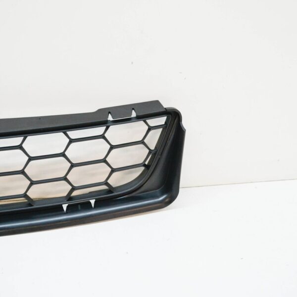 31298075 - Volvo C30 Front Lower Bumper Grid 31298075 NEW GENUINE