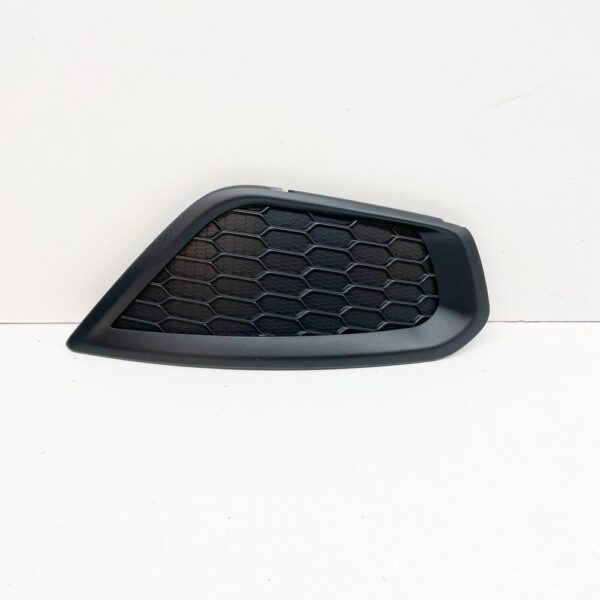 31298169 - Volvo C30 Front Left Lower Bumper Cover 31298169 NEW GENUINE