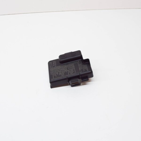31300188 - Volvo S60 MK2 Fuse Box Cover 31300188 NEW