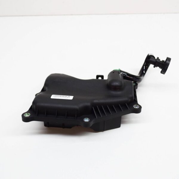 31316330 - VOLVO S60 MK2 CRANKCASE BREATHER OIL SEPARATOR 31316330 NEW GEUNINE