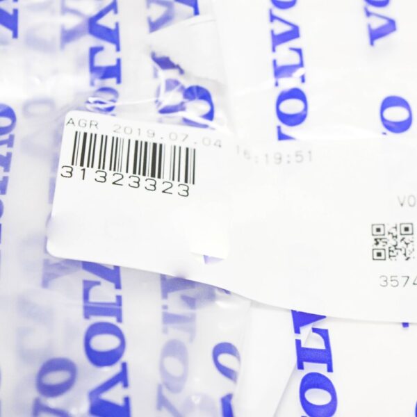 31323323 - Volvo V40 Front Bumper Cover Cap 31323323 New Genuine