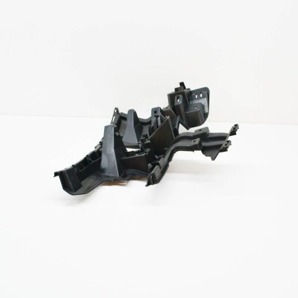 31347090 - VOLVO V40 Front Right Bumper Bracket R-Design 31347090 NEW GENUINE