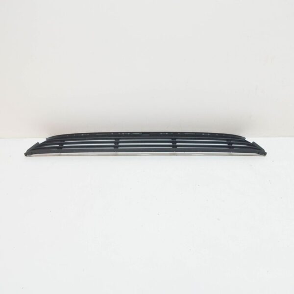 31347091 - Volvo V40 Hatchback Front Lower R-Design Bumper Grill 31347091 NEW GENUINE