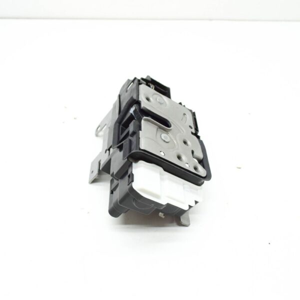 31349902 - Volvo XC60 MK2 door lock rear left 31349902 2021 NEW ORIGINAL