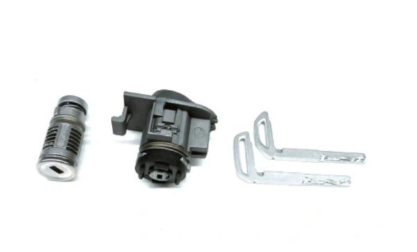31349940 - VOLVO V70 MK3 COMPLETE LOCK KIT 31349940 NEW GENUINE