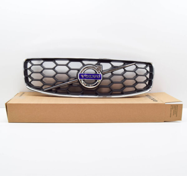 31353616 - Volvo V70 III BW MK3 radiator grille front 31353616 NEW ORIGINAL
