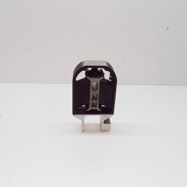 31359652 - Volvo V40 Hatchback Front Lower Engine Mounting 31359652 NEW GENUINE