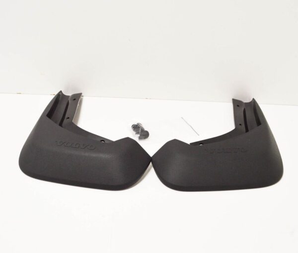 31359695 - VOLVO S60 MK2 REAR MUDFLAPS SET 31359695 NEW GENUINE