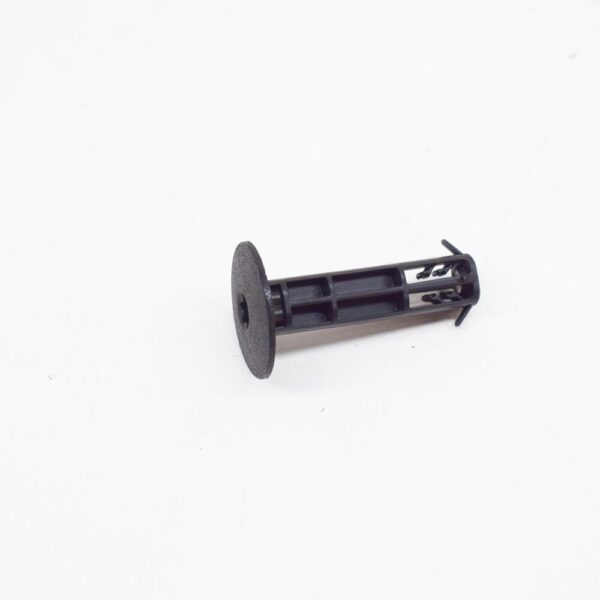 31380978 - VOLVO XC90 MK2 ENGINE COVER CLIP 31380978 NEW GENUINE