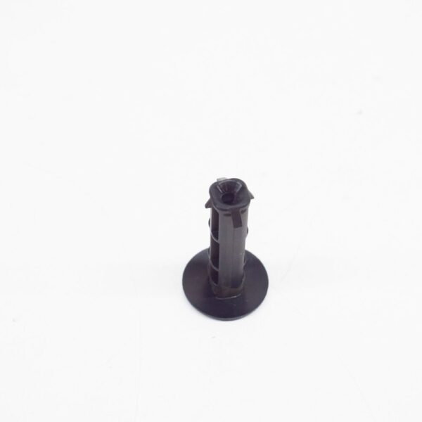 31380978 - VOLVO XC90 MK2 ENGINE COVER CLIP 31380978 NEW GENUINE