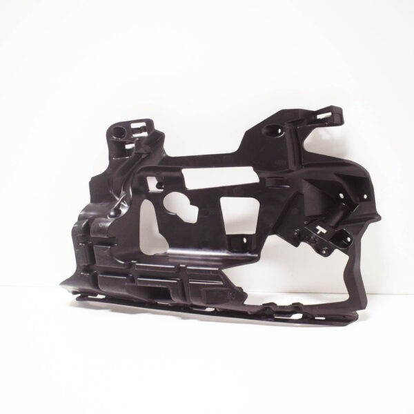 31383141 - VOLVO V60 Front Bumper Inner Bracket Right 31383141 NEW GENUINE