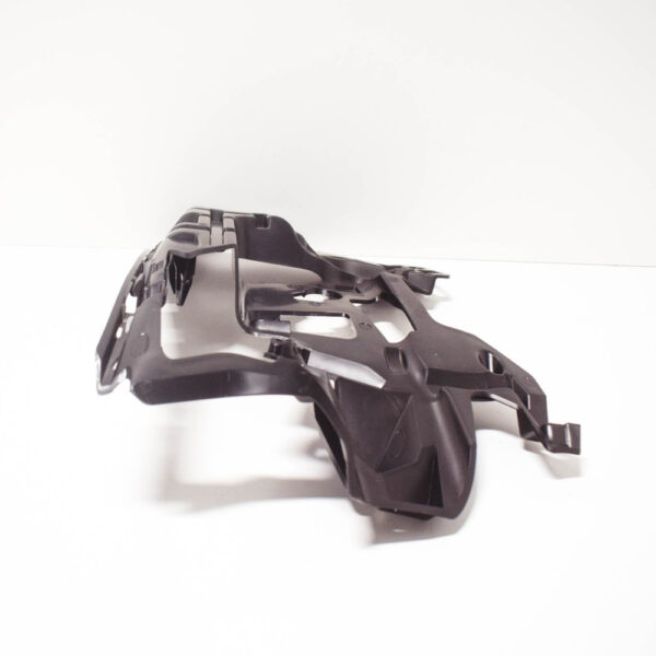 31383141 - VOLVO V60 Front Bumper Inner Bracket Right 31383141 NEW GENUINE
