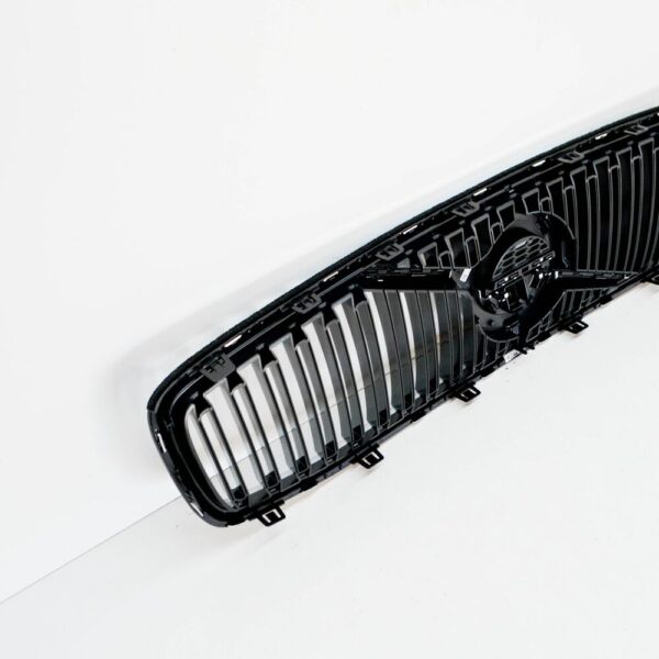 31383894 - VOLVO S90 MK2 UPPER RADIATOR GRILLE 31383894 NEW GENUINE