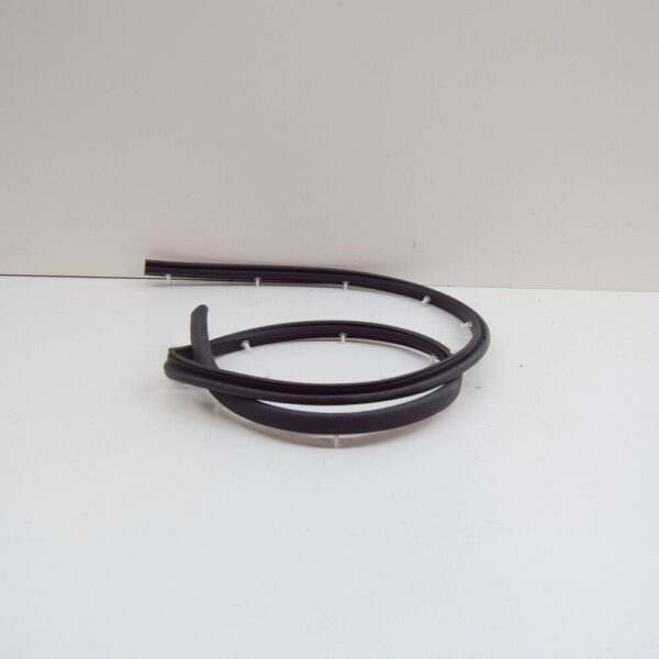 31386151 - Volvo V90 II Rocker Panel Molding Seal 31386151 2021 NEW GENUINE