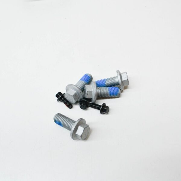 31387127 - Volvo C30 Front Wheel Bearing Lock Brace 31387127 NEW GENUINE
