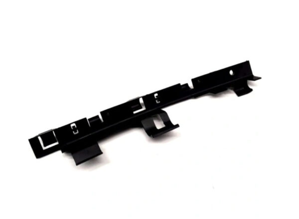 31389903 - VOLVO XC90 MK2 LEFT BODY A PILLAR FAIRING BRACKET 31389903 GENUINE
