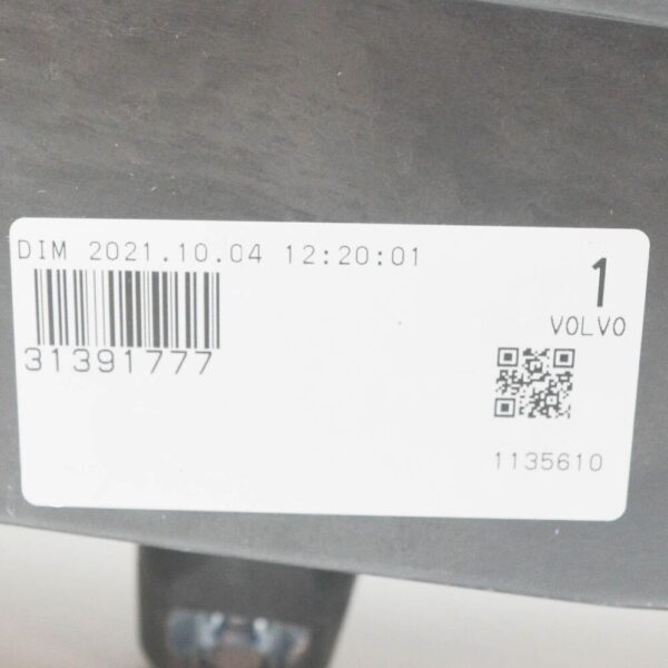 31391777 - Volvo XC90 MK2 Front Left Fender Mounting Bracket 31391777 NEW GENUINE