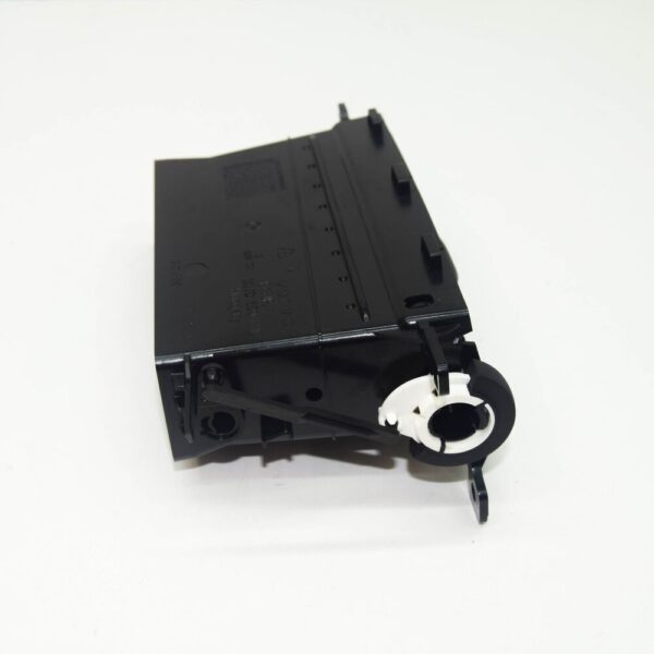 31393992 - Volvo S60 MK2 Center Console Air Outlet Front 31393992 NEW ORIGINAL